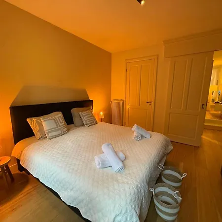 Center 1br Modern In *